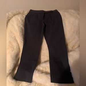 Express stretch 7/8 L pants. Dark gray. Worn 2x. Zip close and tab closure
